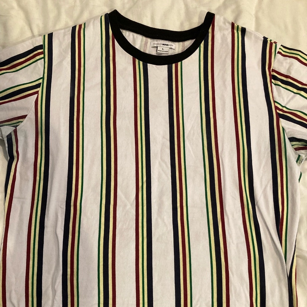 Fashion Nova short sleeve shirt